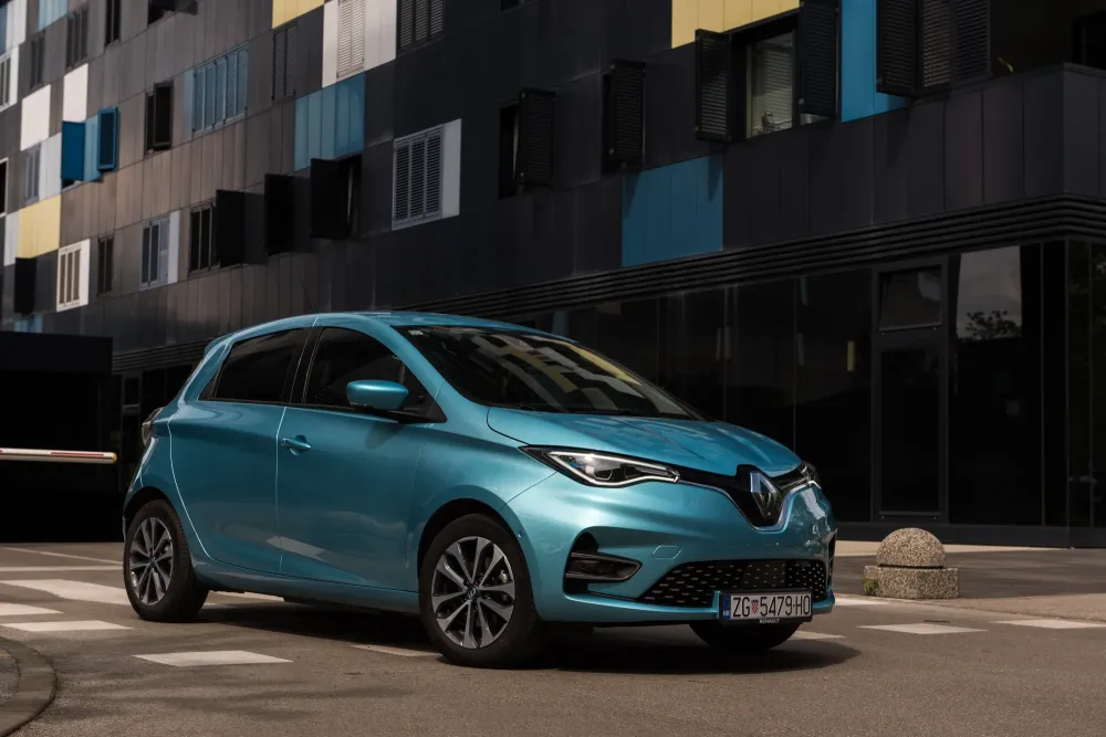 vehicules renault et dacia (1)